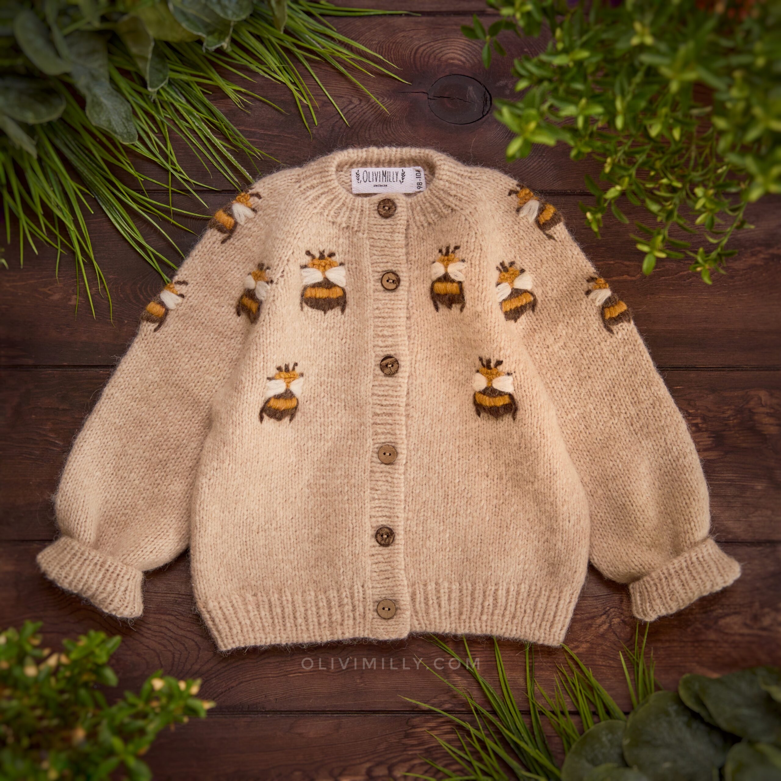 Bee Cardigan I Wheat